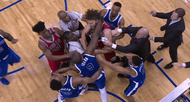 Robin Lopez