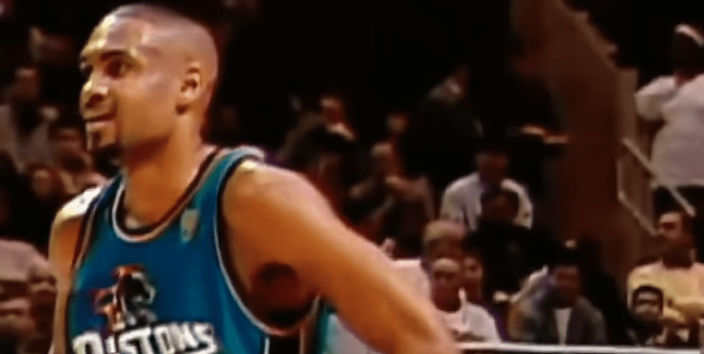 Grant Hill Detroit Pistons Teal Era