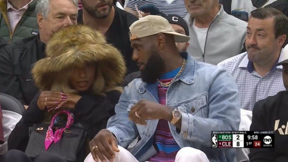 LeBron James 14 mai 2024