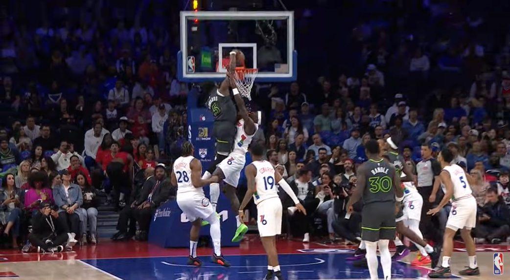 Anthony Edwards dunk 6 avril 2025