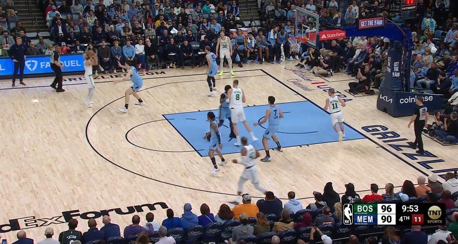Derrick White 1er avril 2025