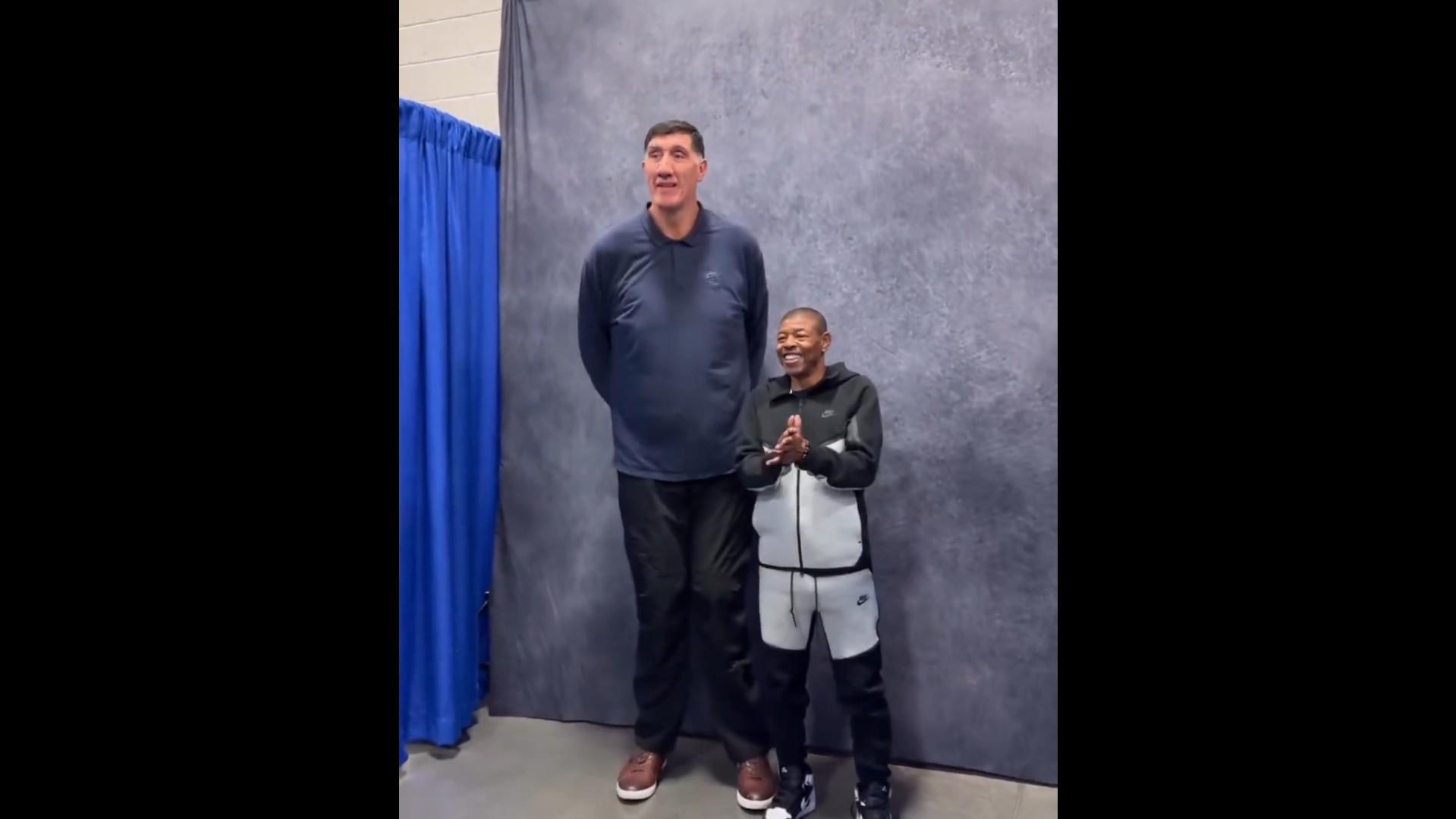 nba Gheorghe Muresan Muggsy Bogues