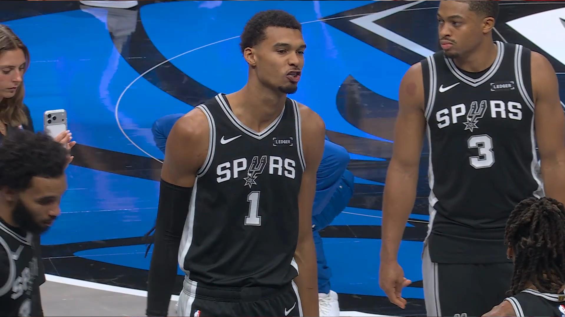 victor wembanyama mavs